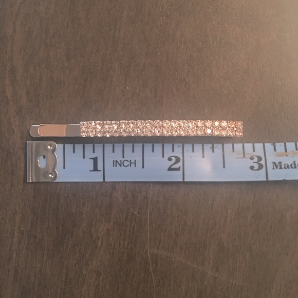 Set of 4 Rose Gold Hair Pins with crystal embellishment. - Picture 3 of 3